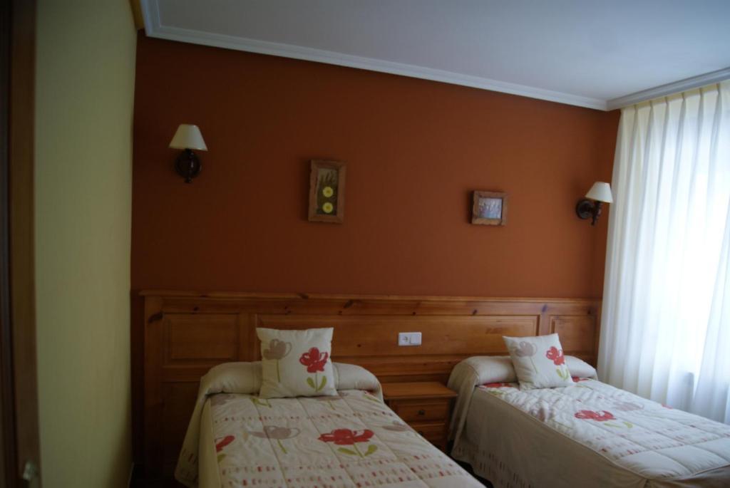 Hotel Garganta Del Cares Poncebos Zimmer foto