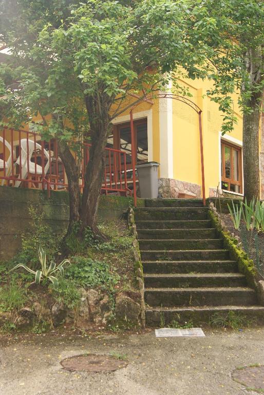 Hotel Garganta Del Cares Poncebos Exterior foto